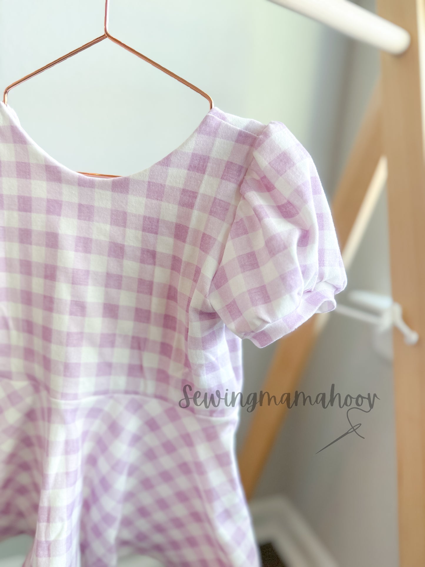 Short Puff Sleeve